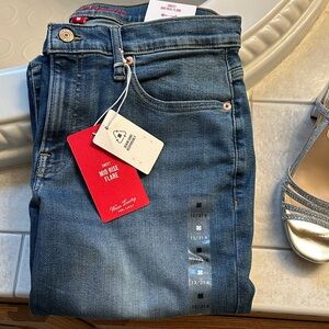 Lucky Brand Women's Mid Rise Flare Jeans - Classic Blue